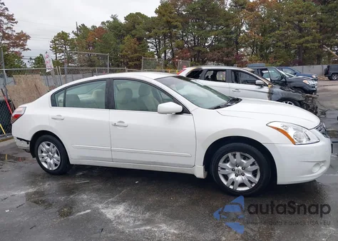 2012 Nissan Altima 2.5 S z USA, uszkodzony, nr VIN 1N4AL2AP1CC117825